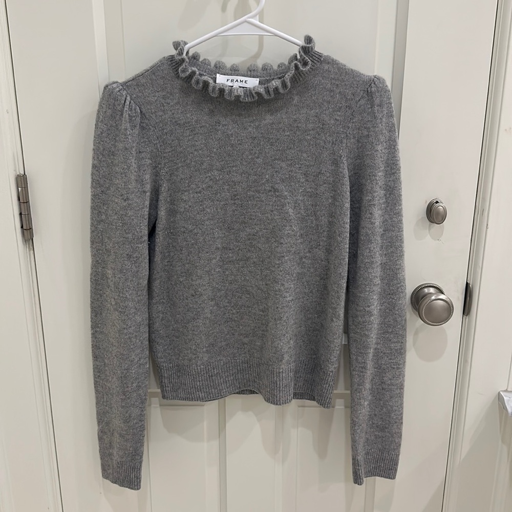 Frame Josefine Ruffle Neck Cashmere Sweater in Gris Heather.